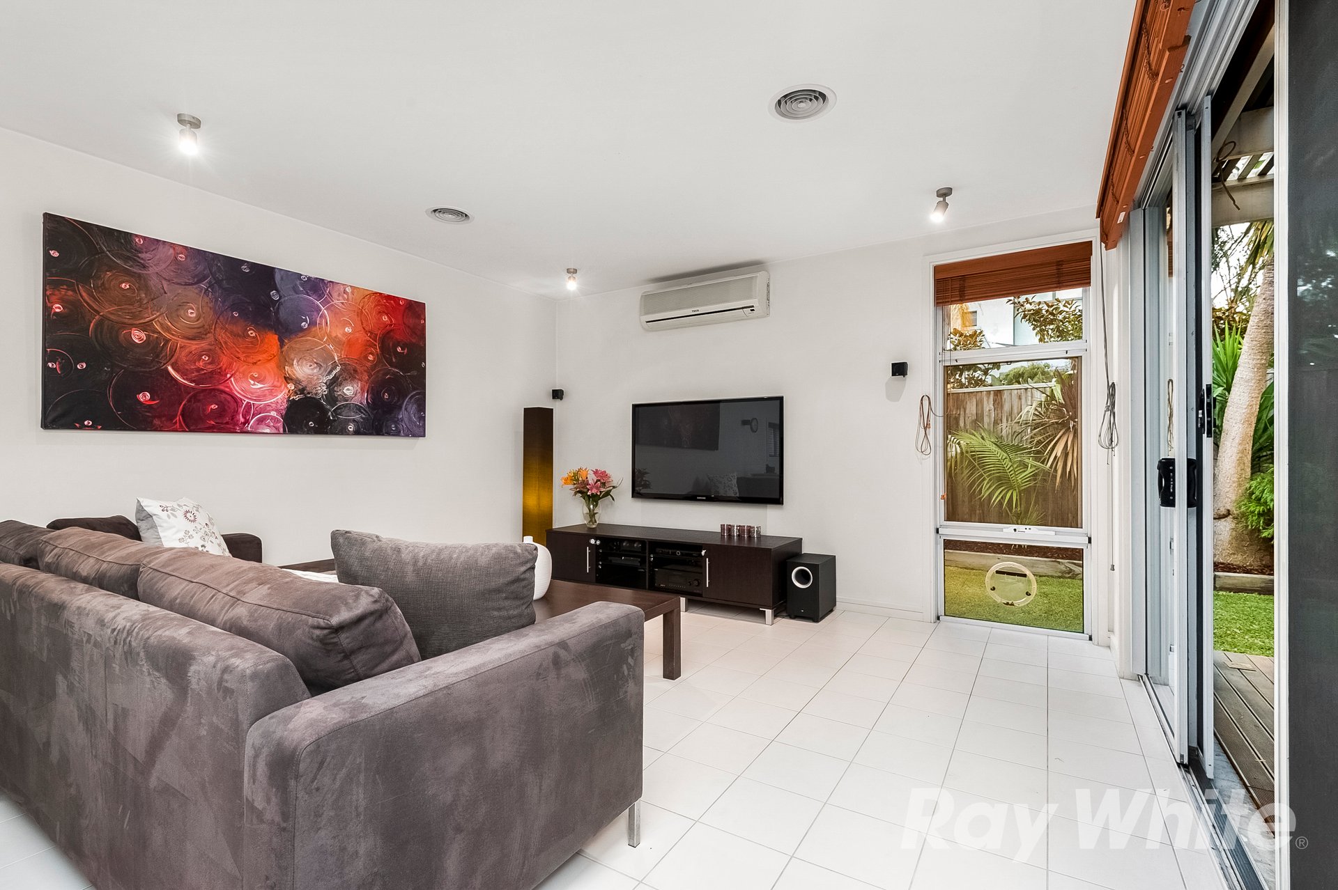 2 Tusmore Place, Mulgrave image 3