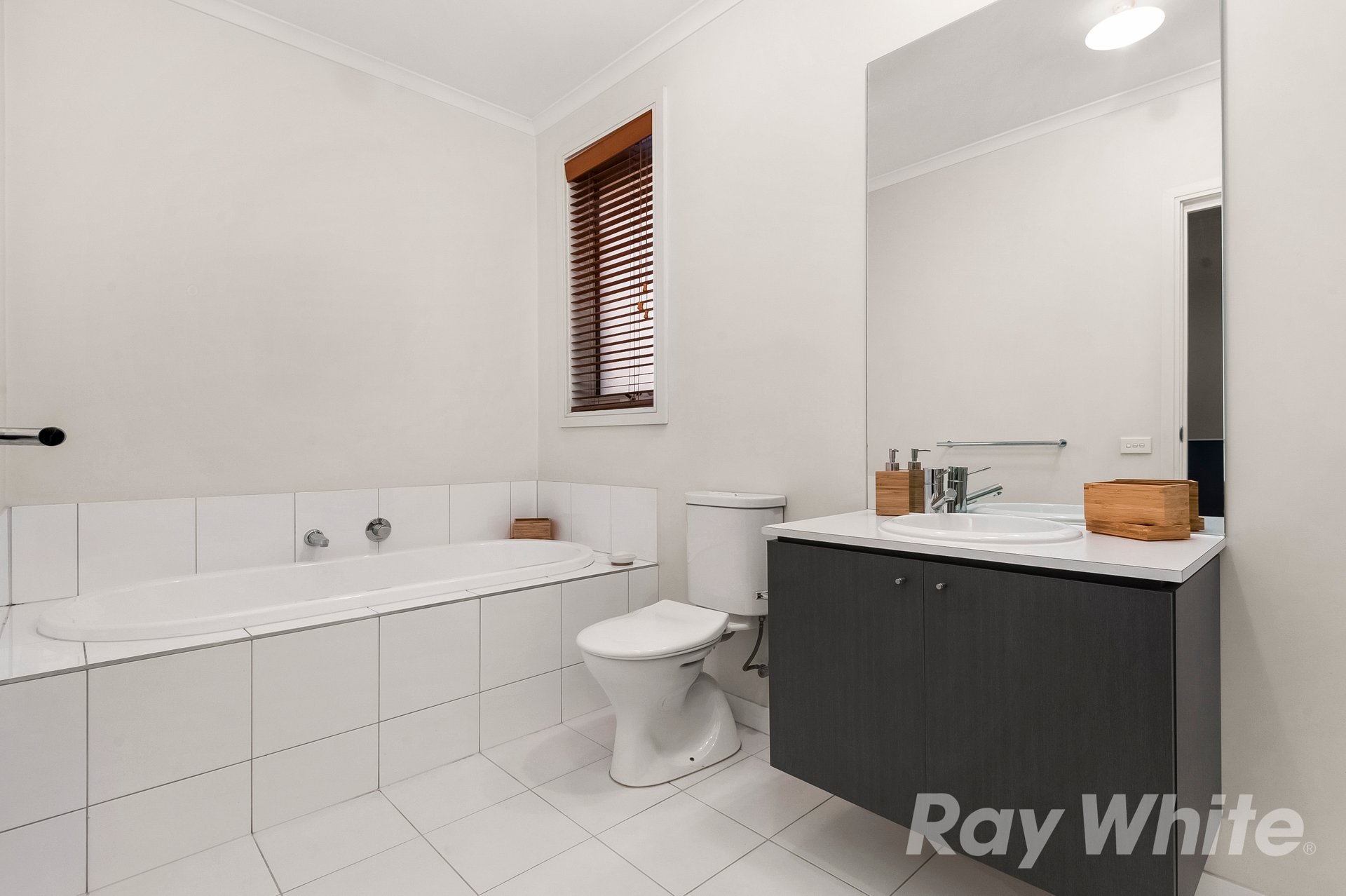 2 Tusmore Place, Mulgrave image 9