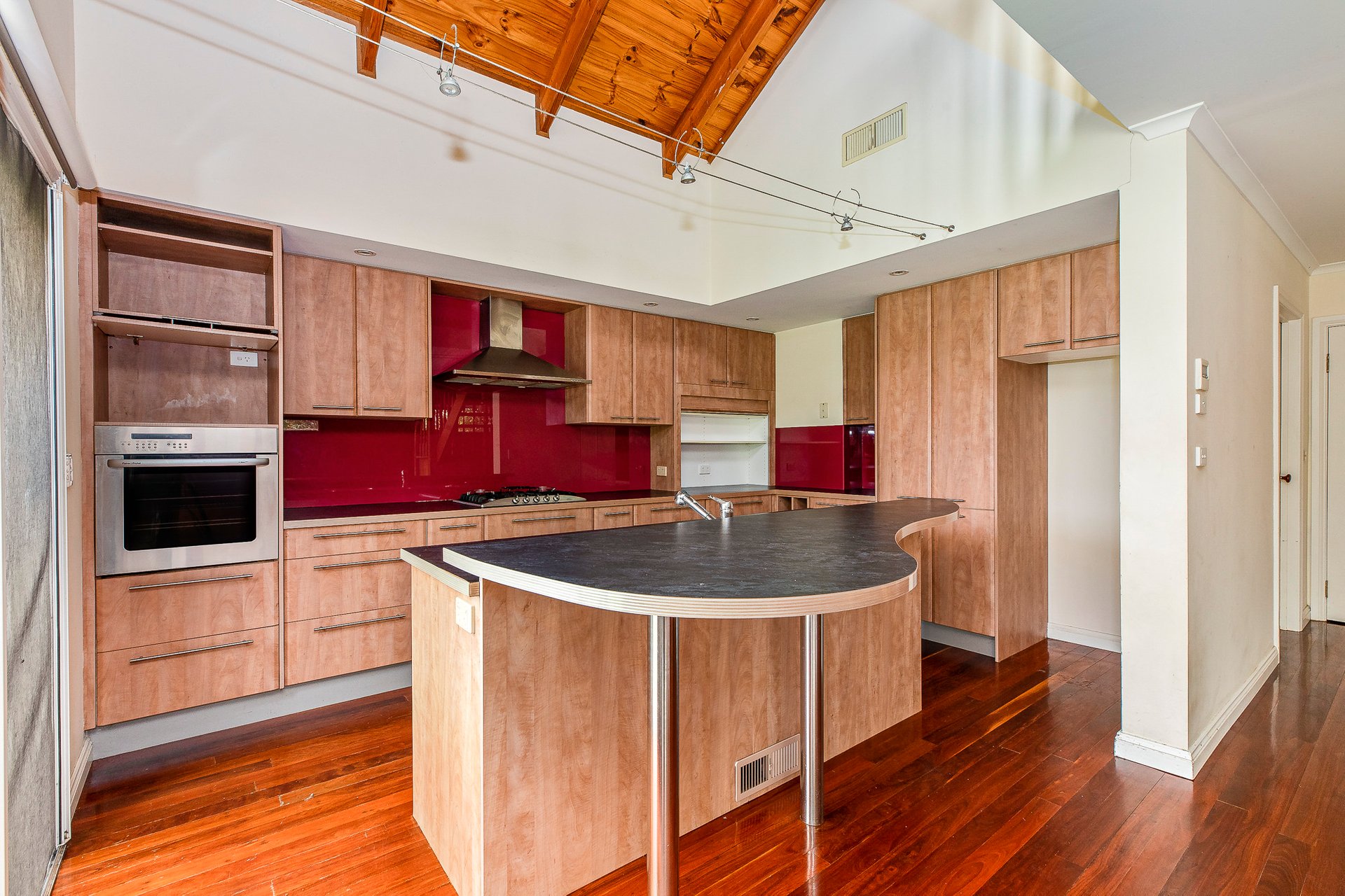 Property Gallery Thumbnail 5