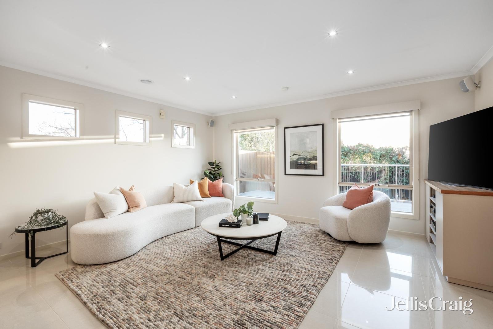 2 Union Road, Surrey Hills image 9