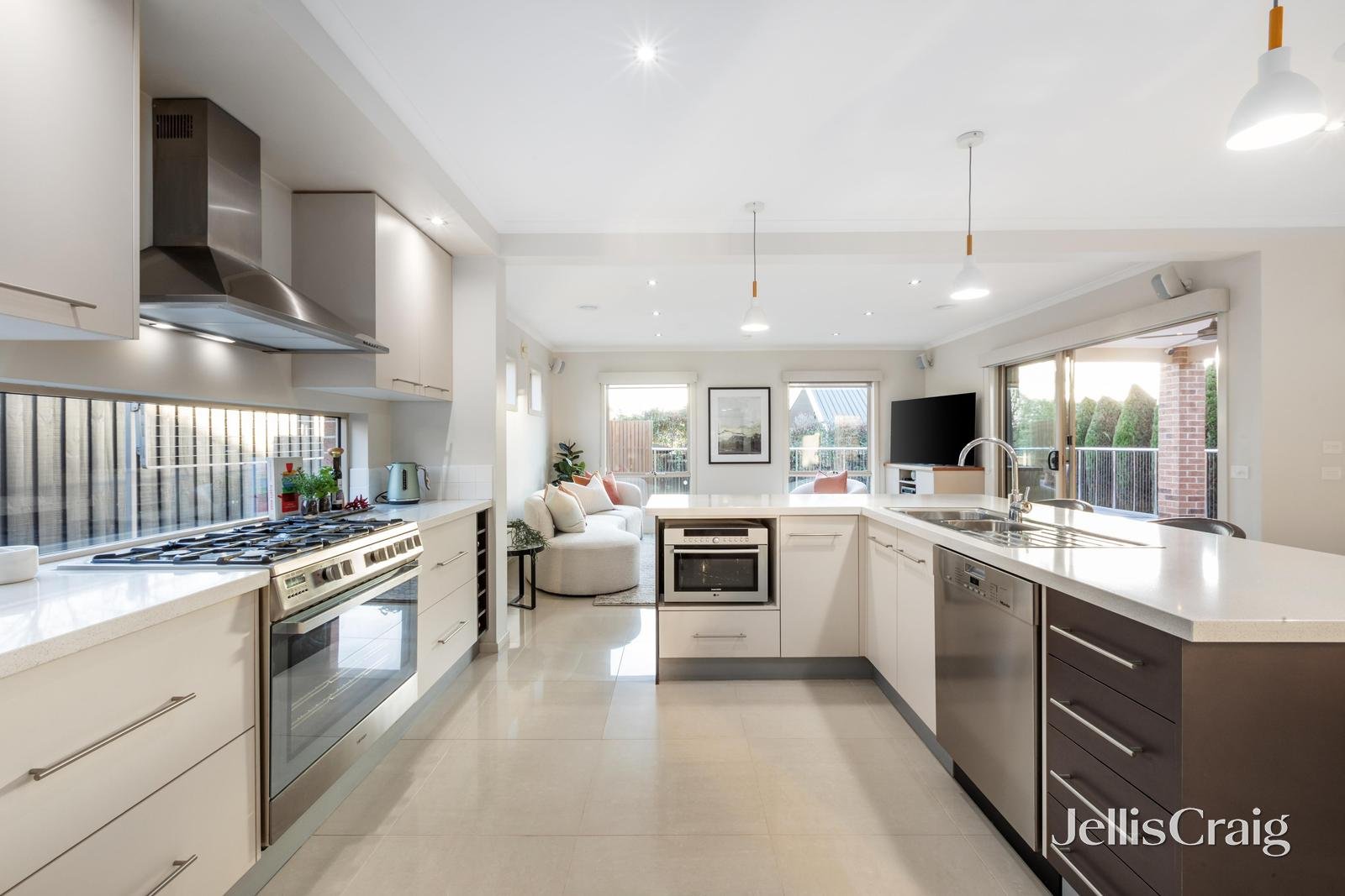 2 Union Road, Surrey Hills image 10