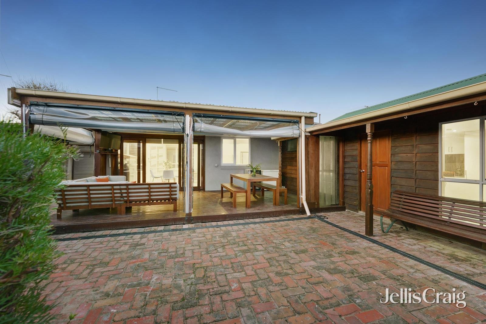 2 Uonga Road, Bentleigh image 14