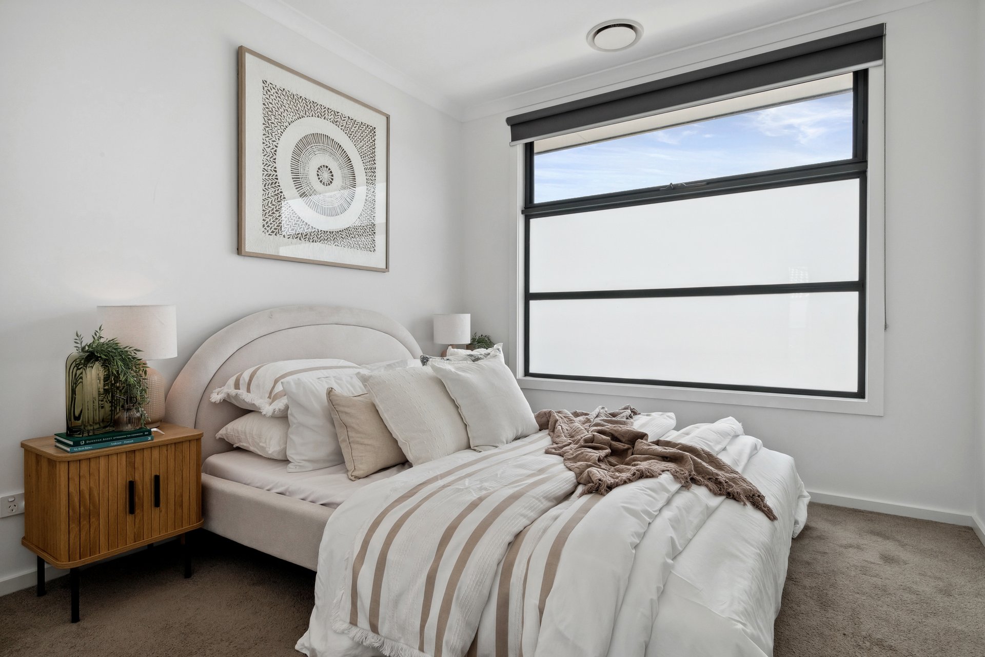 2 Urban Close, Kilsyth image 8