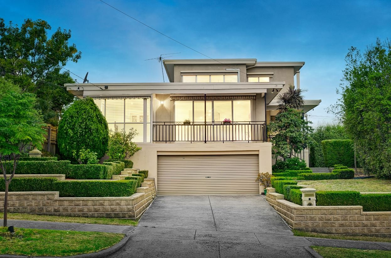 2 Uxbridge Avenue, Doncaster image 1