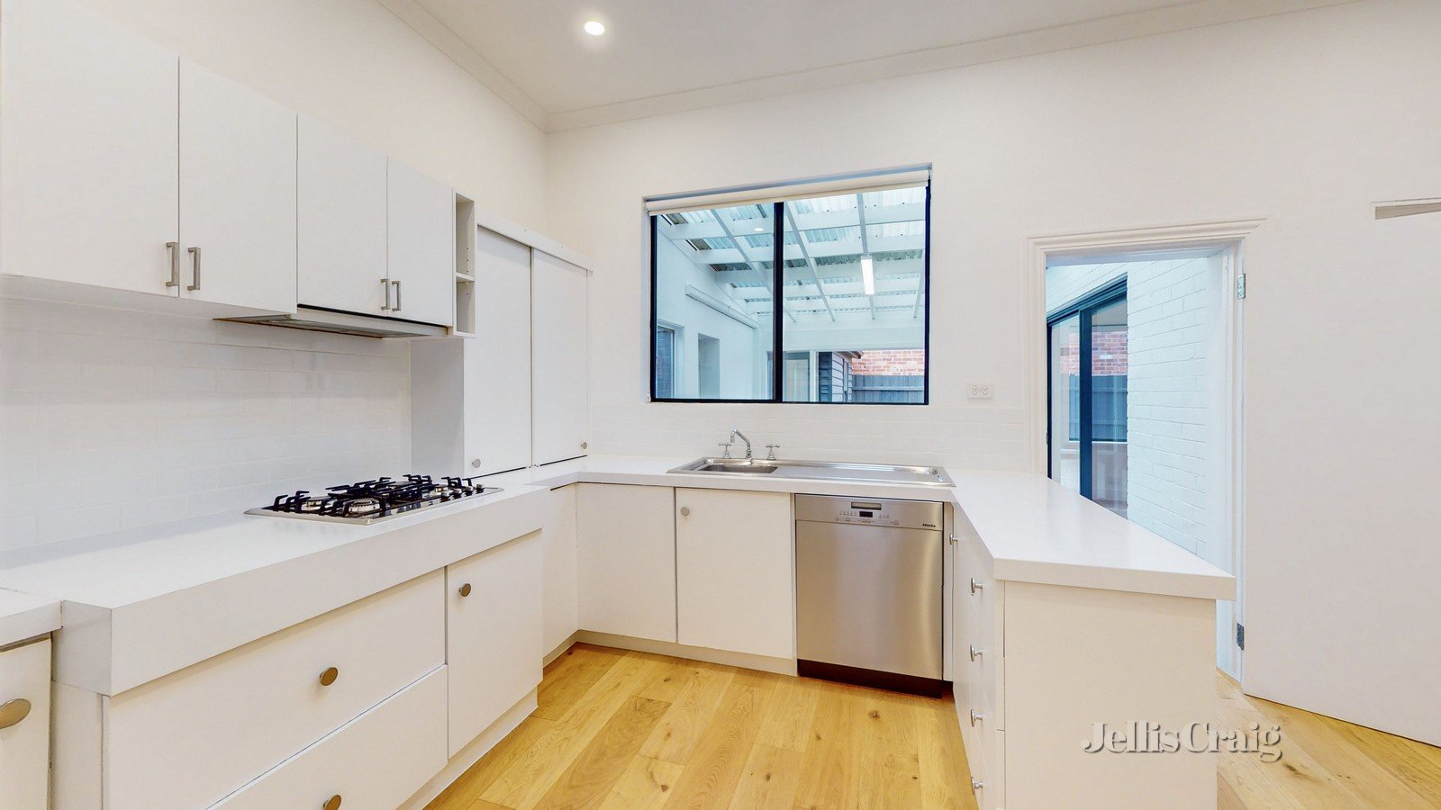 2 Vail Street, Prahran image 5