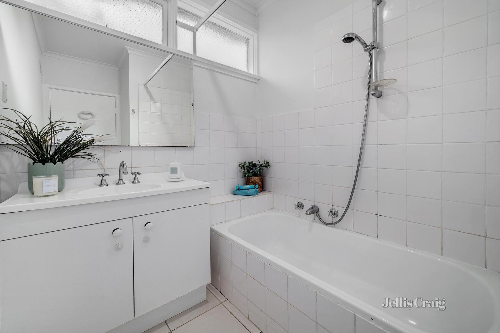 2 Vivian Court, Doncaster image 7