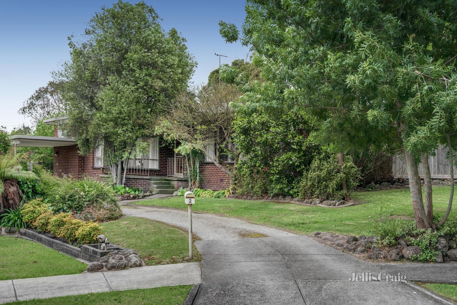2 Vivian Court, Doncaster image 8