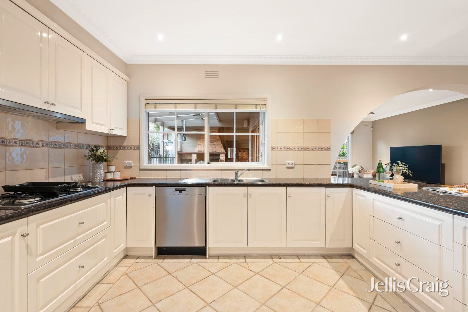 2 Waldau Court, Doncaster image 8