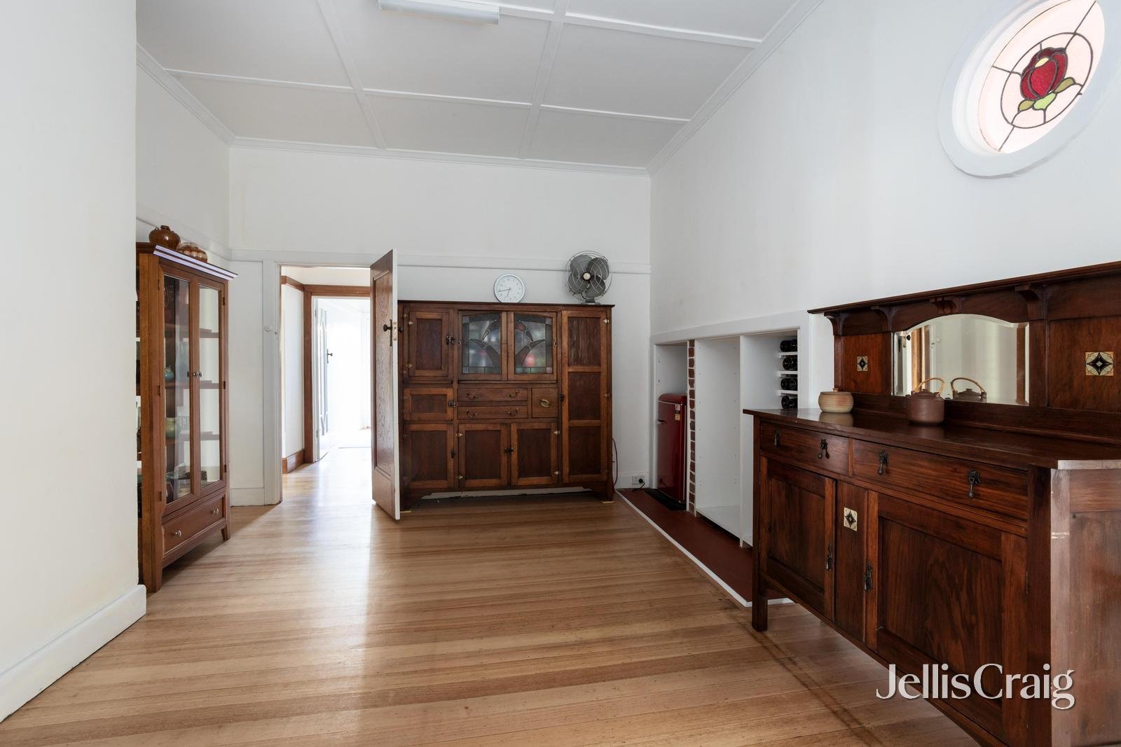 2 Walker Street, Murrumbeena image 8