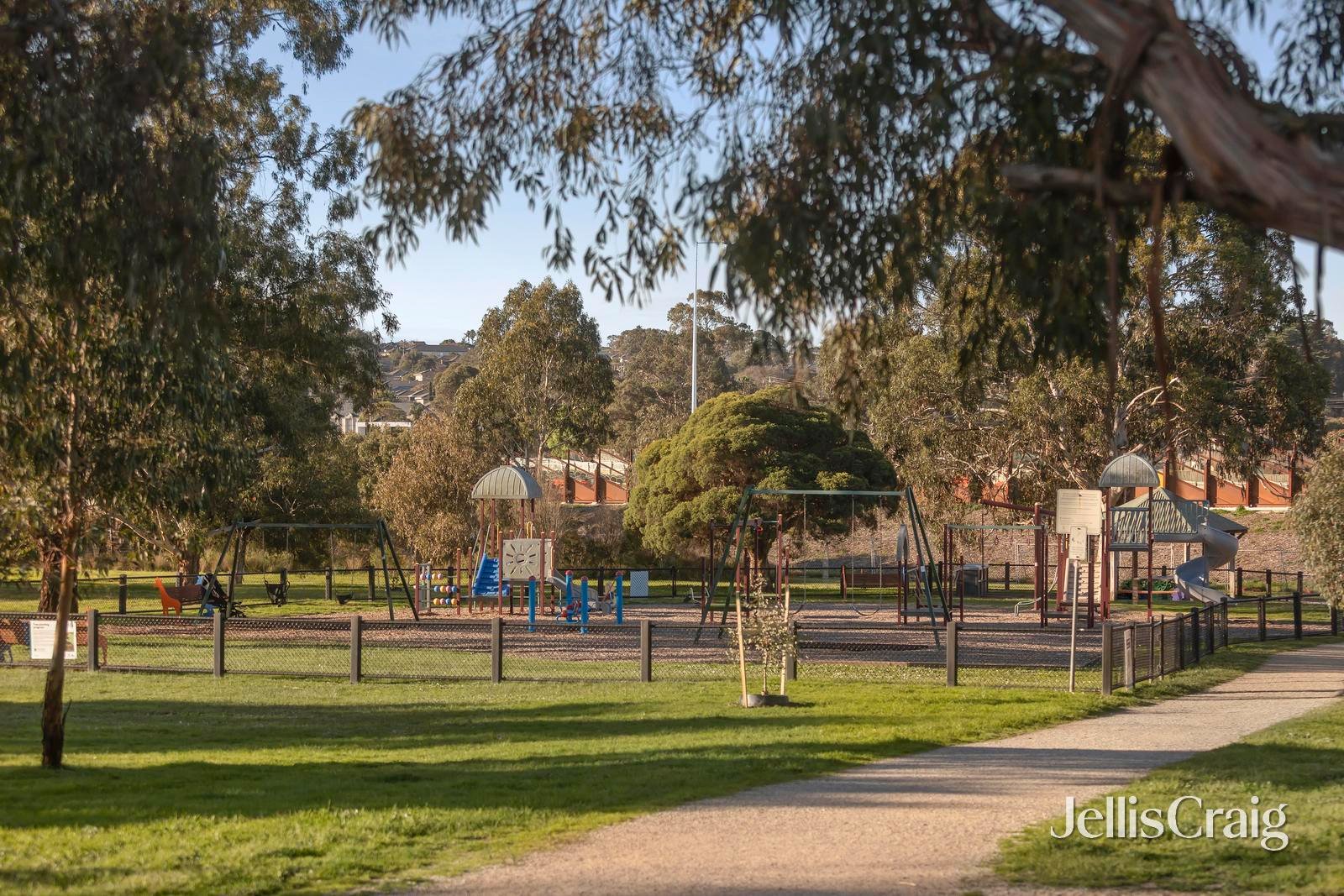 2 Wandeen Street, Balwyn&nbsp;North image 12