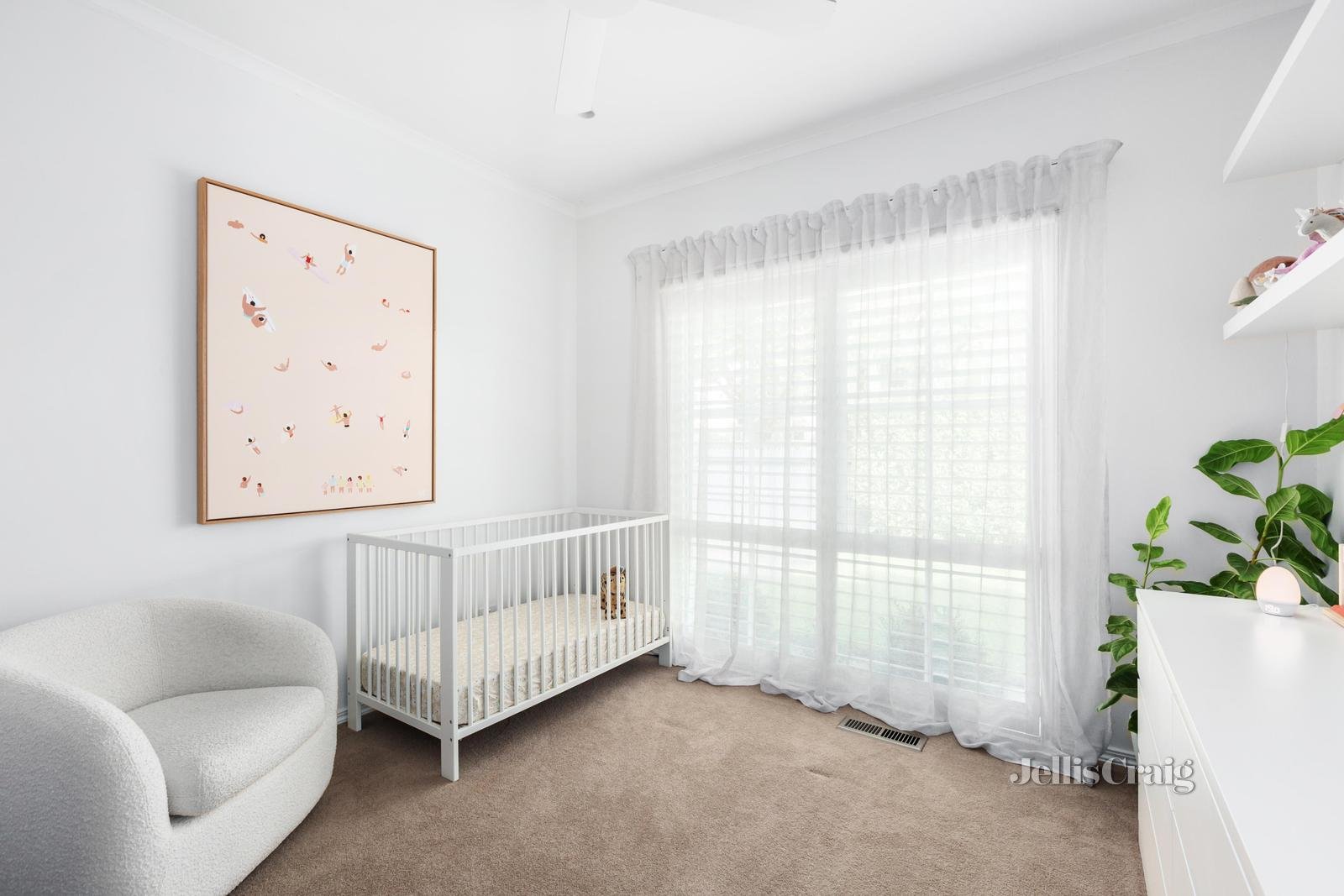 2 Warley Road, Malvern East image 9