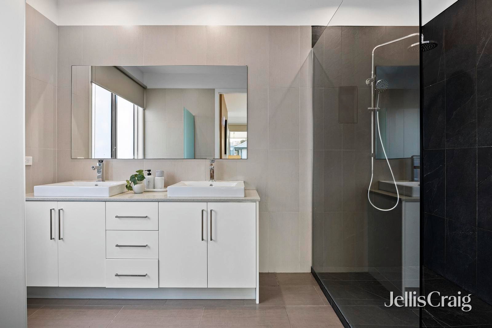 2 Waterside Place, Maribyrnong image 11