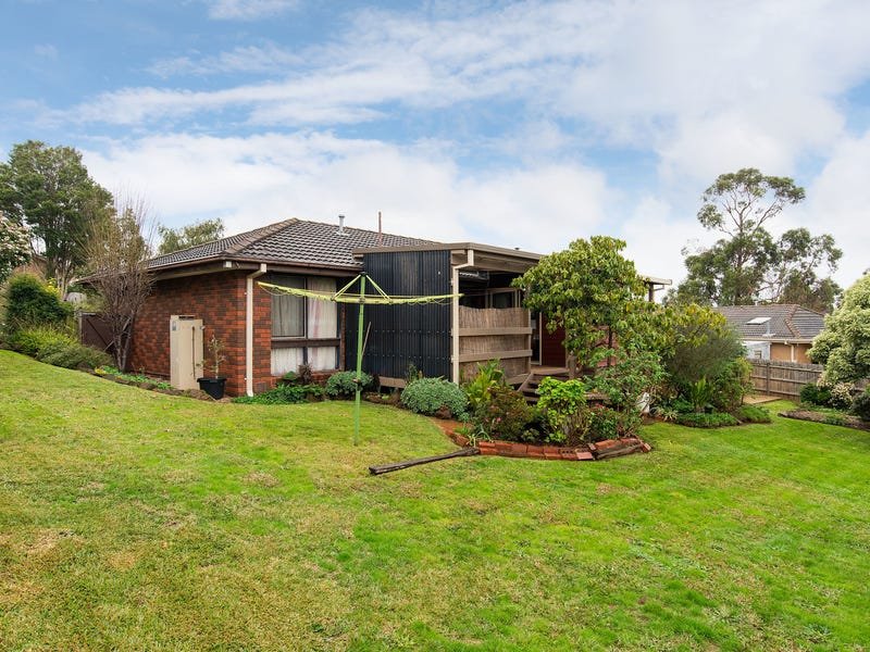 2 Wembley Close, Mooroolbark image 6