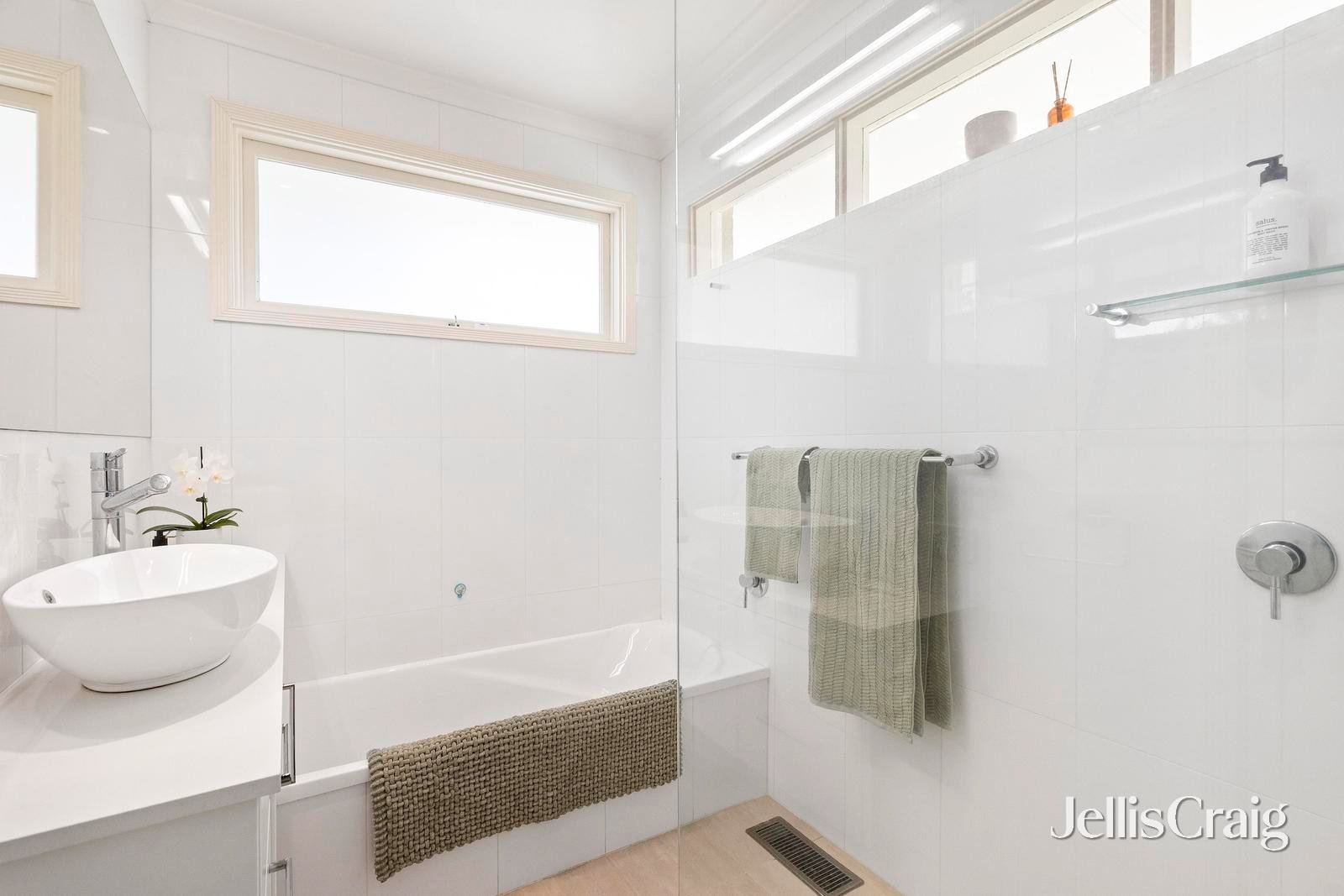 2 Werac Drive, Ringwood&nbsp;North image 7