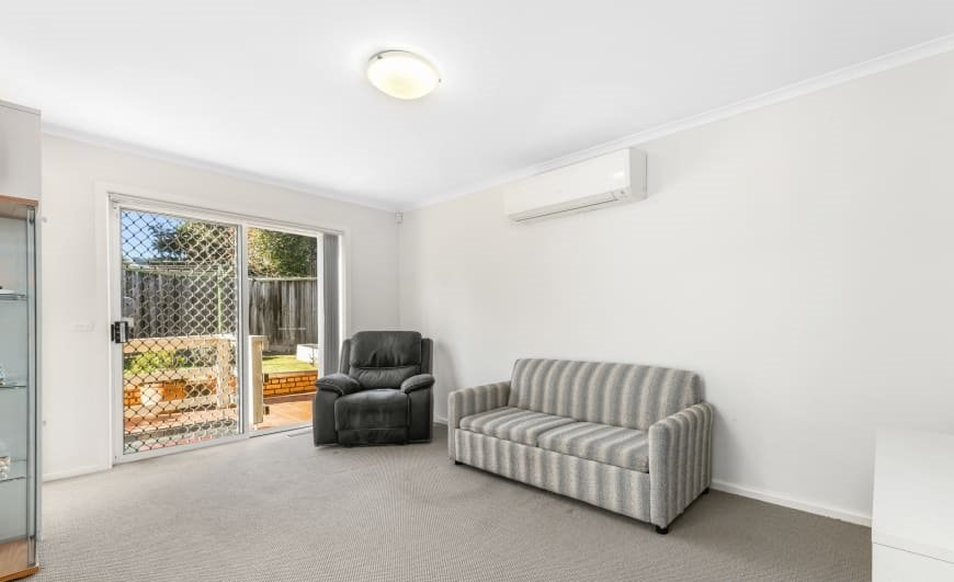 2 Westerfield Drive, Notting Hill image 10