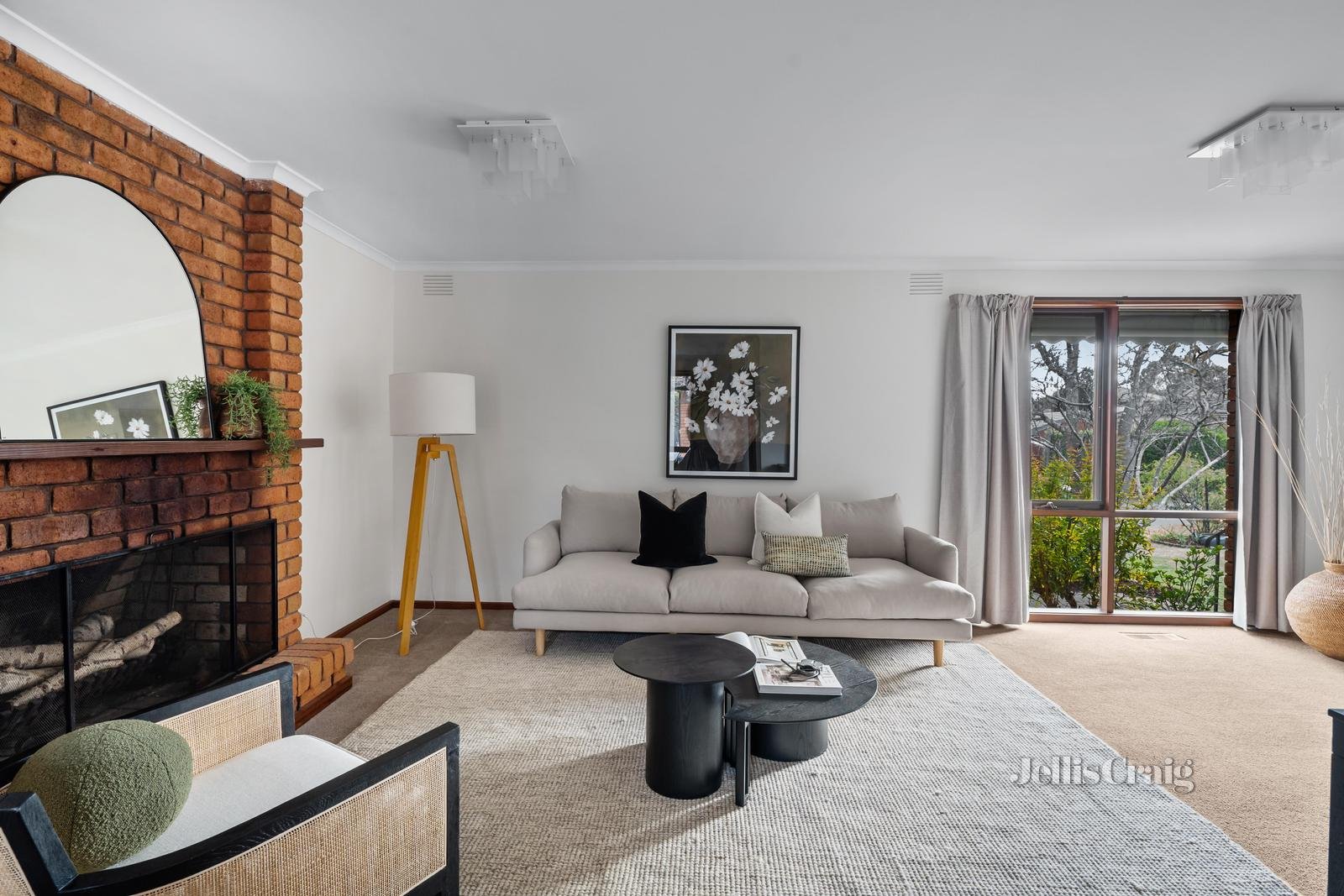 2 Westmere Place, Viewbank image 3