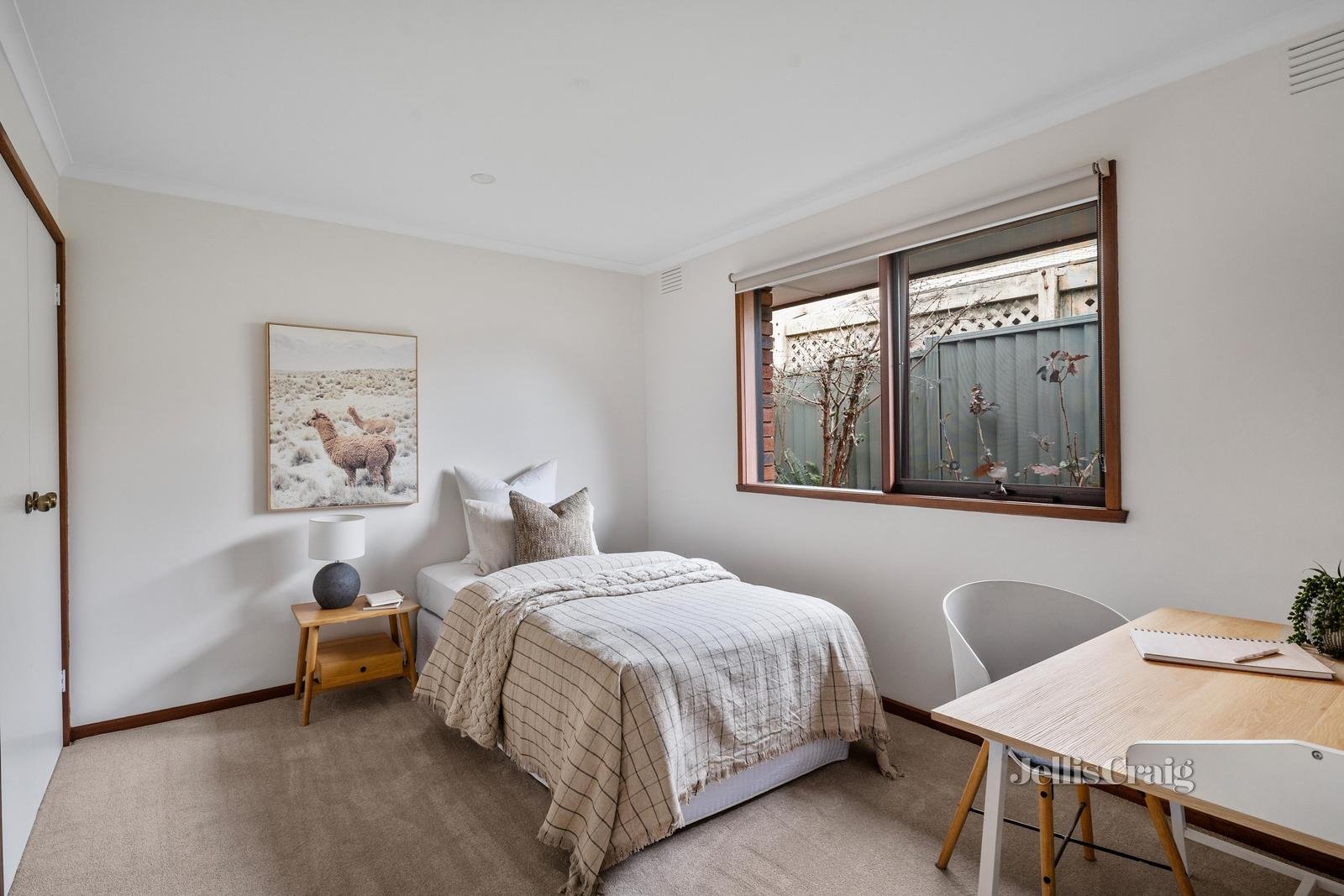 2 Westmere Place, Viewbank image 10