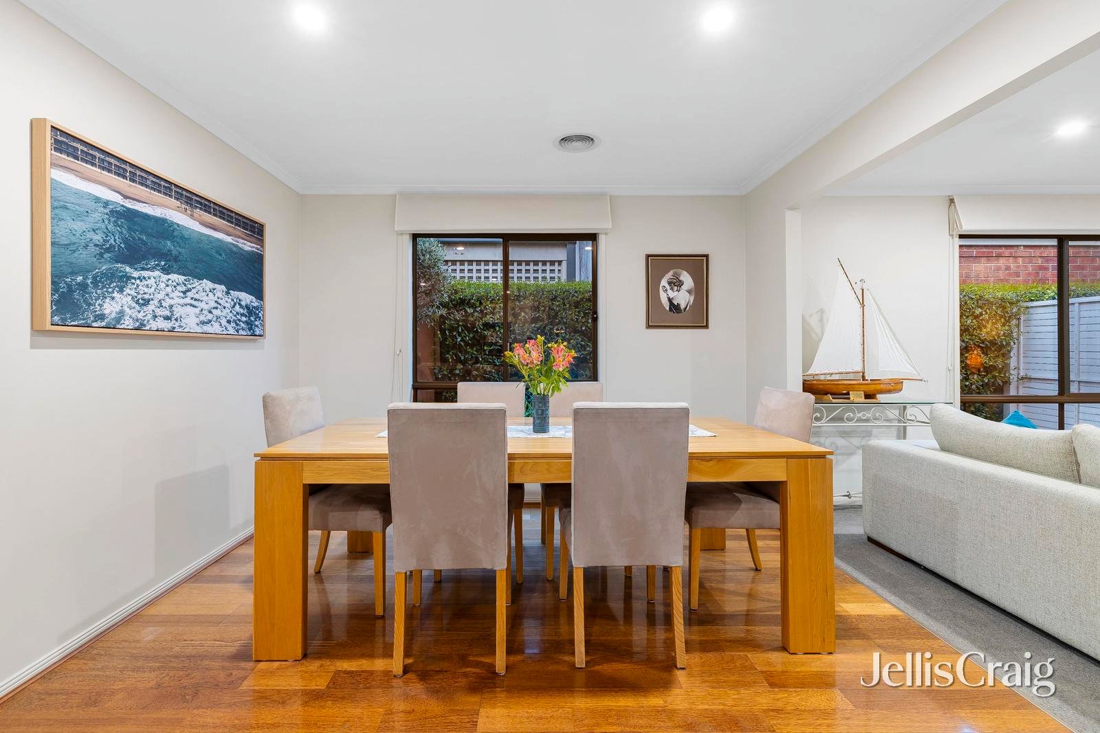 2 Whitsunday Court, Mount Martha image 4