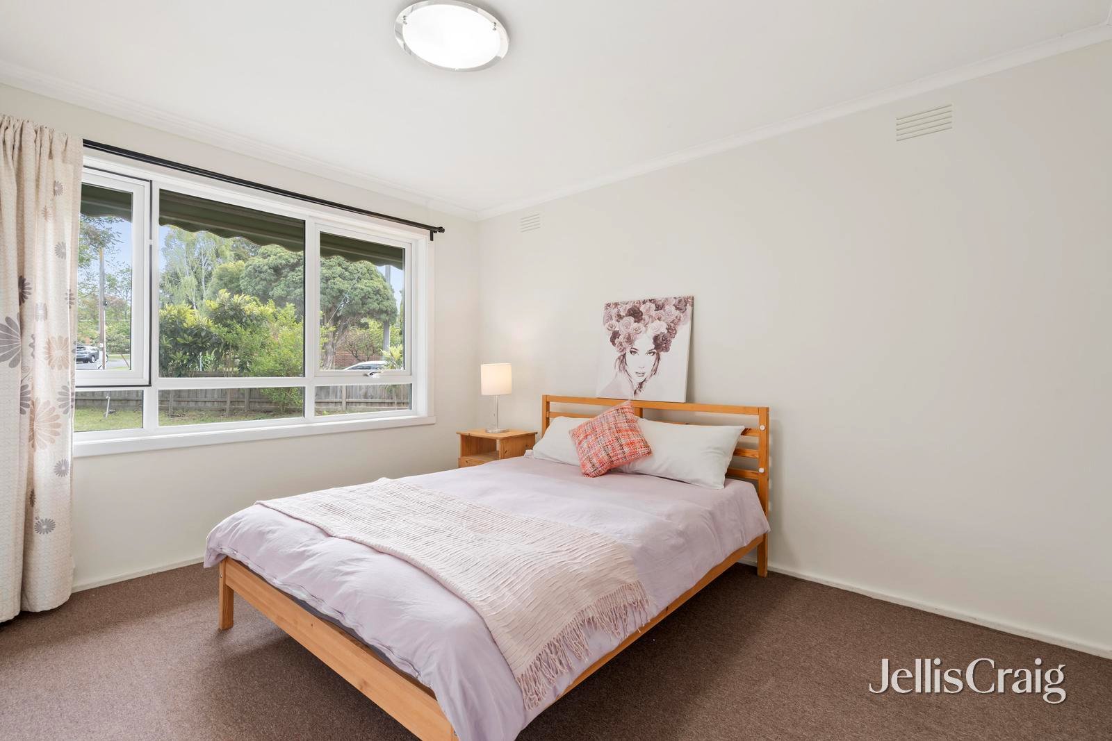 2 William Road, Croydon image 5