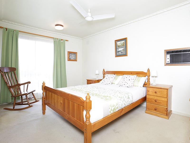 Property Gallery Thumbnail 6