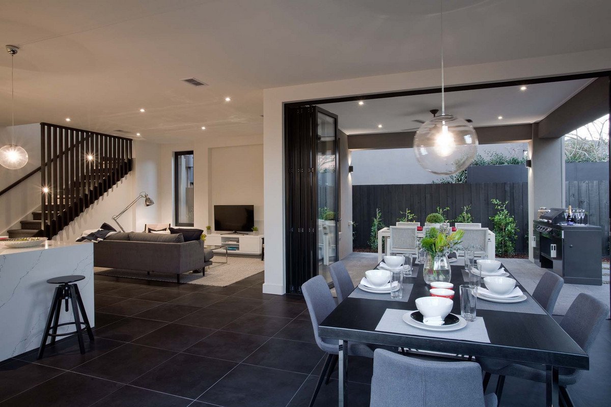 2 Winfield Road, Balwyn North image 3