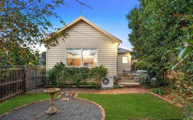 2 Winter Street, East&nbsp;Geelong image 13