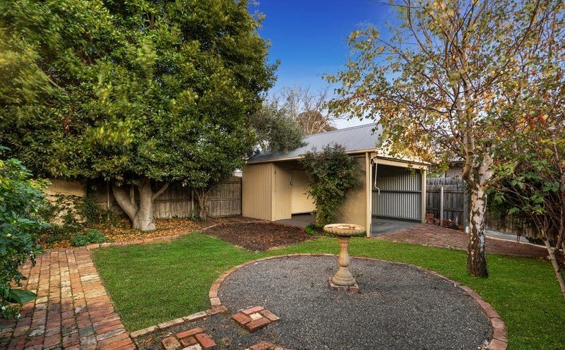 2 Winter Street, East Geelong image 12