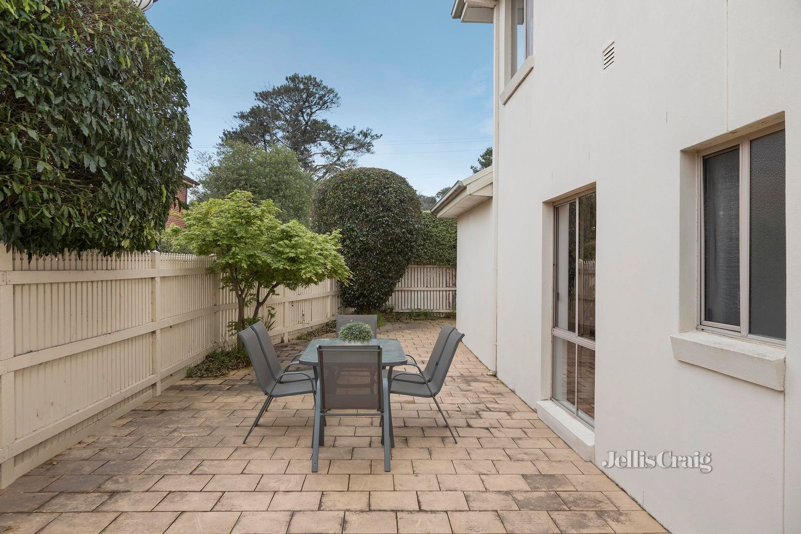 2 Winter Way, Glen Waverley image 12