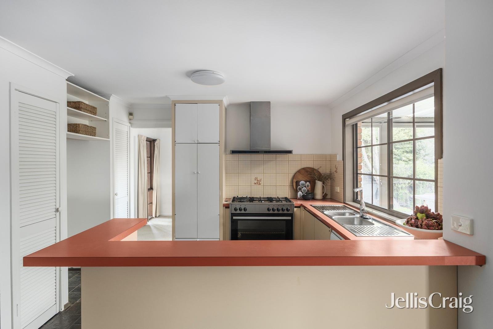 2 Wooded Way, Montmorency image 4