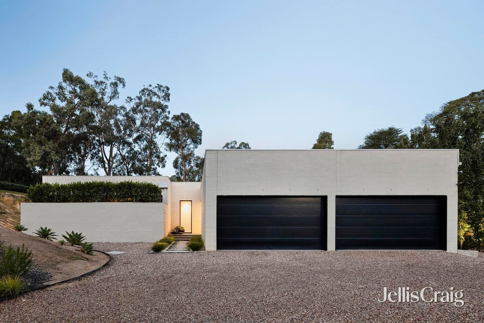 2 Woodlands Close, Park&nbsp;Orchards image 25