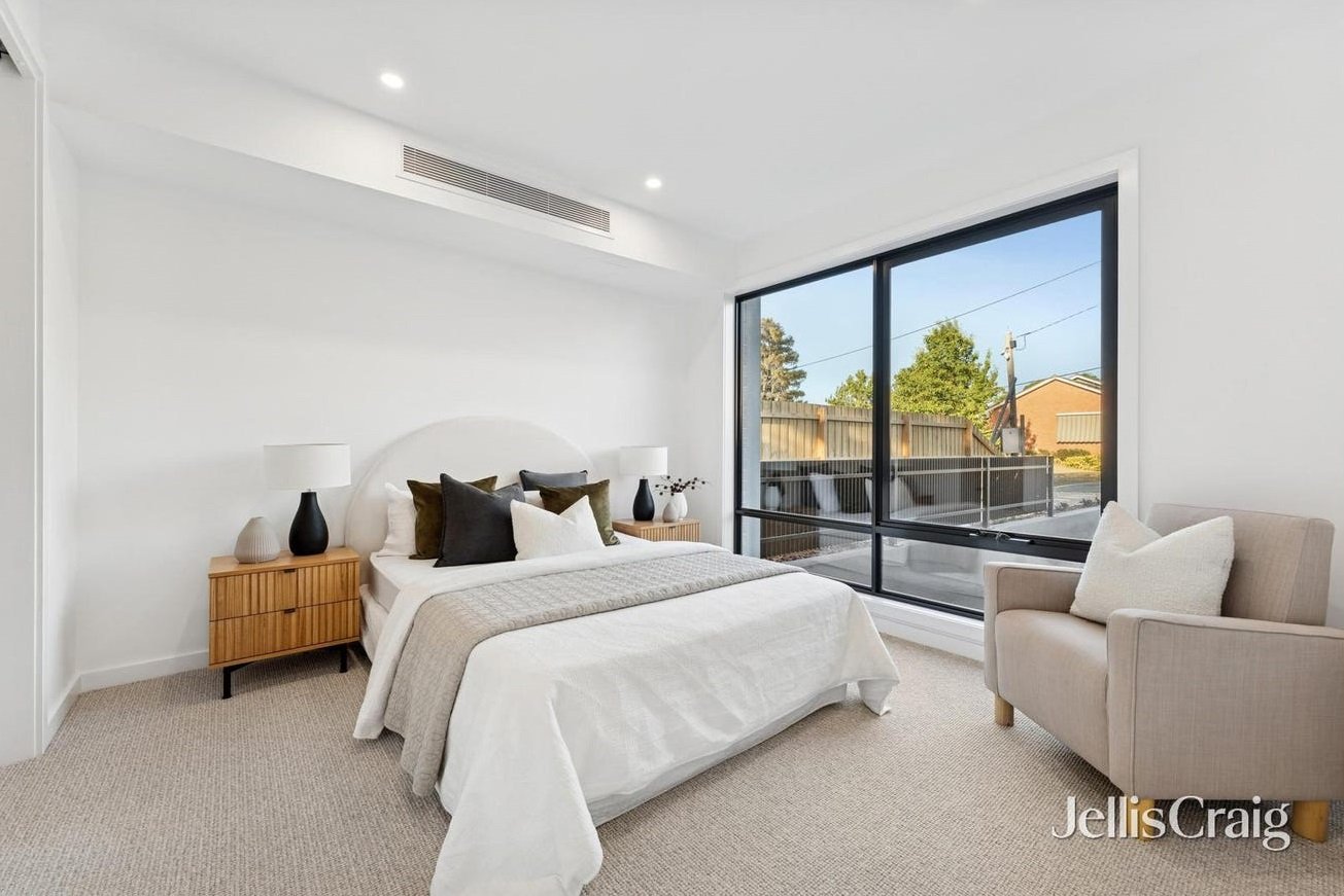 2 Zander Court, Doncaster image 11