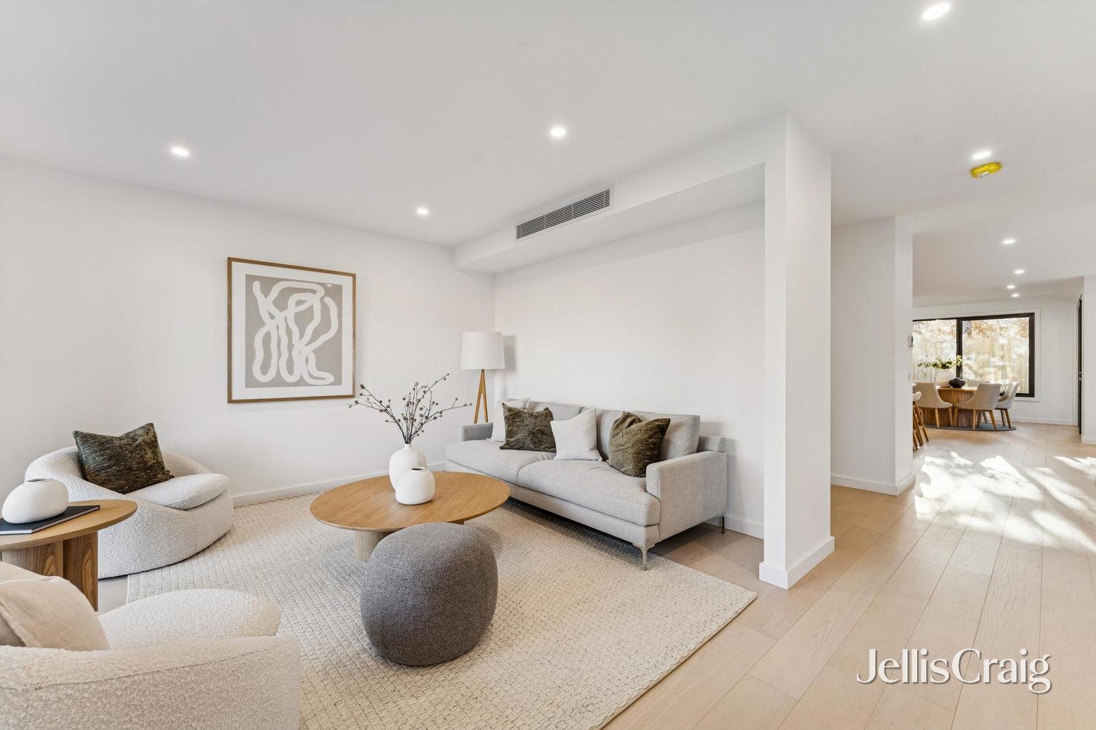 2 Zander Court, Doncaster image 3