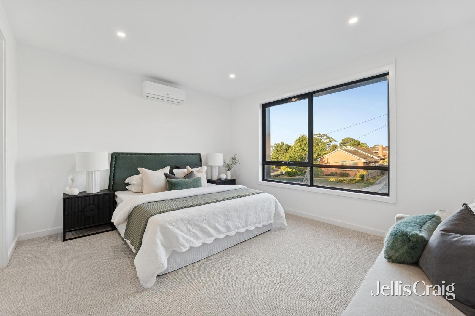 2 Zander Court, Doncaster image 13