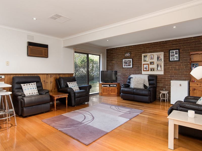 2 Zina Grove, Mooroolbark image 5