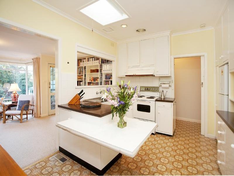20 Abbott Street, Balwyn North image 5