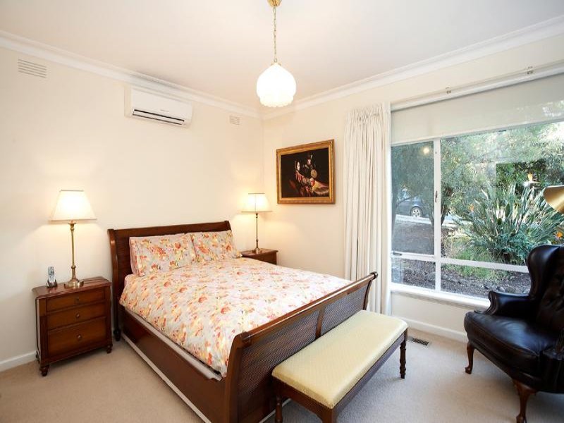 20 Abbott Street, Balwyn North image 6