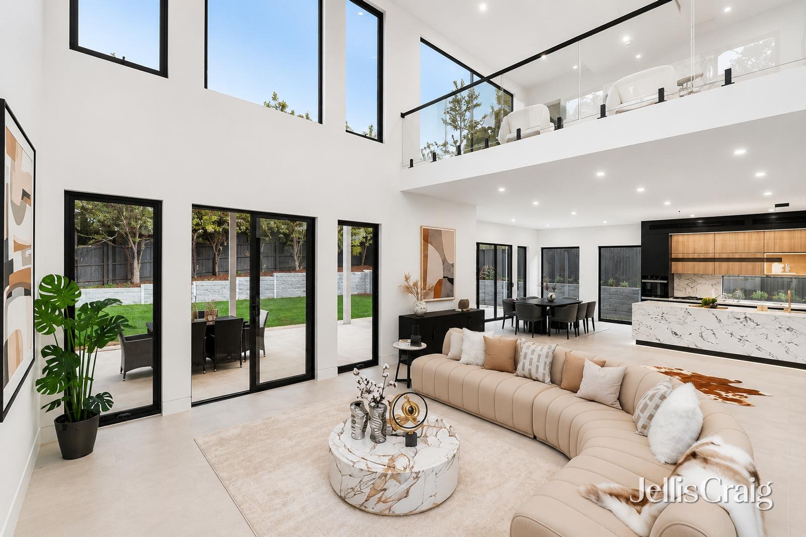 20 Ajax Drive, Wheelers&nbsp;Hill image 2