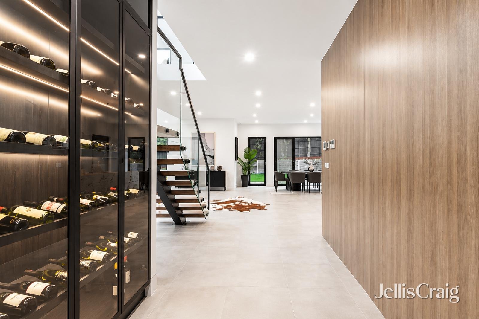 20 Ajax Drive, Wheelers&nbsp;Hill image 4