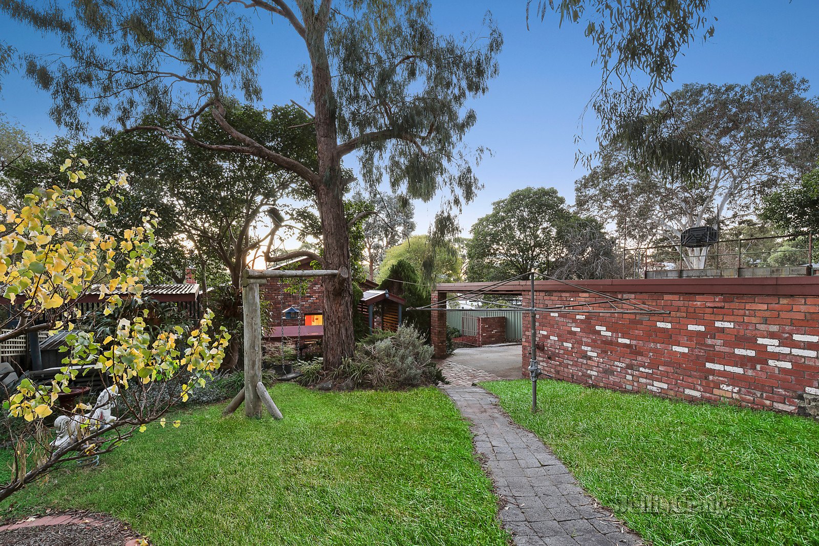 20 Alban Street, Montmorency image 8