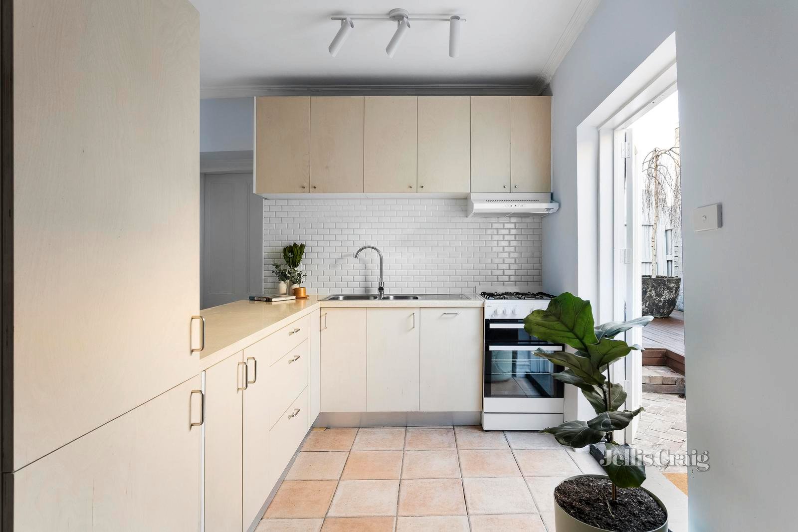 20 Alfred Street, North Melbourne image 5