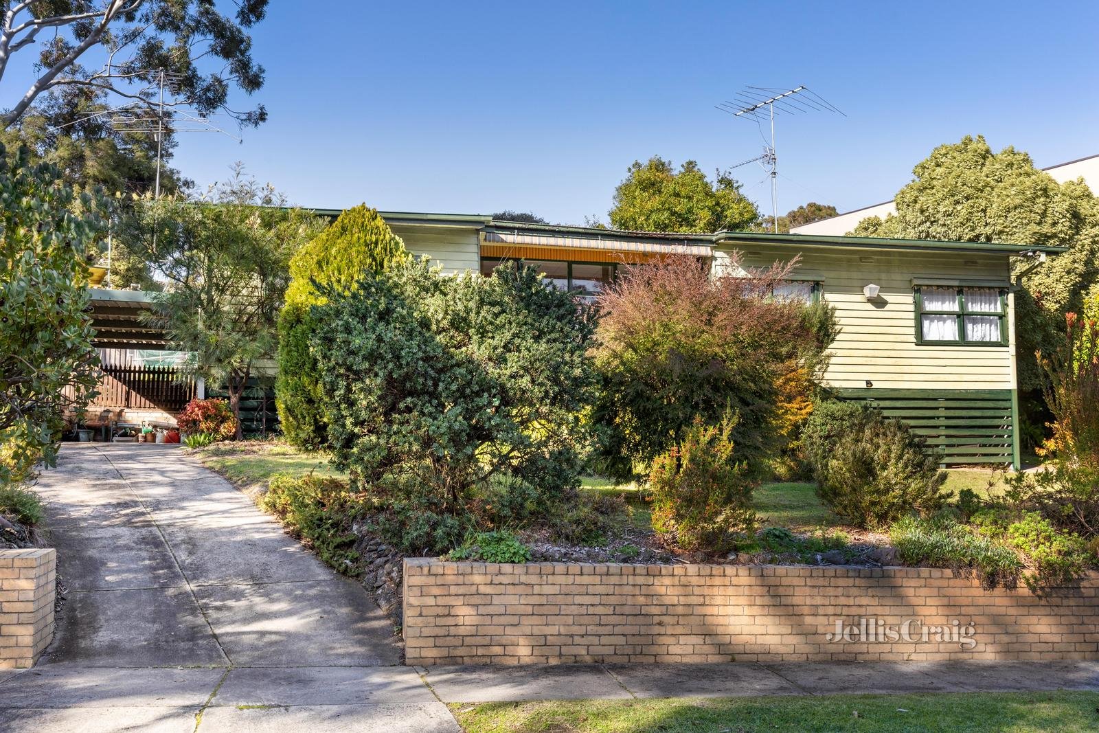 20 Alice Street, Mount Waverley image 2