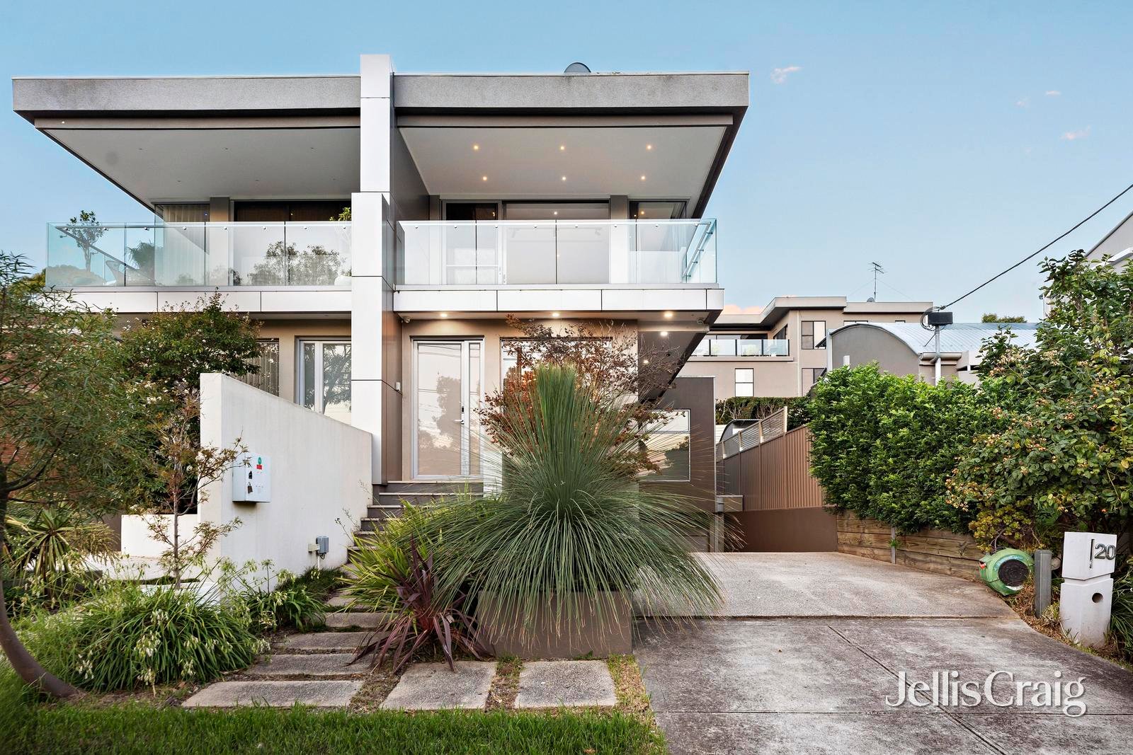 20 Angler Parade, Ascot&nbsp;Vale image 1