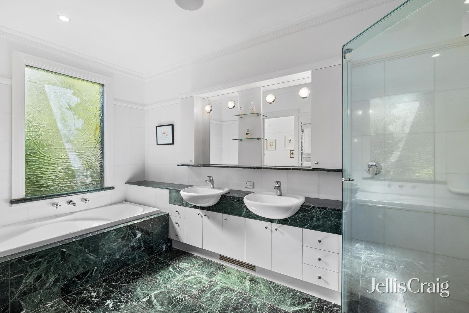 20 Aylmer Street, Balwyn&nbsp;North image 10