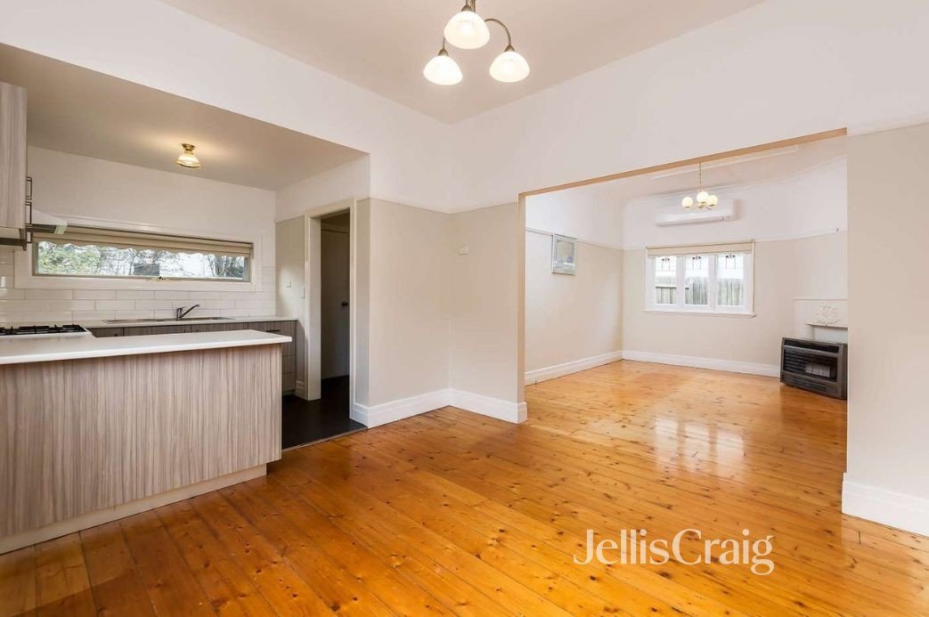 20 Bakers Parade, Brunswick West image 1