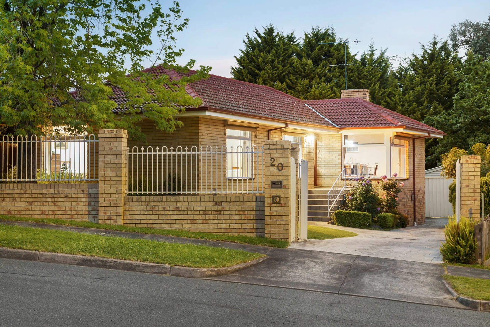 Property Gallery Thumbnail 10
