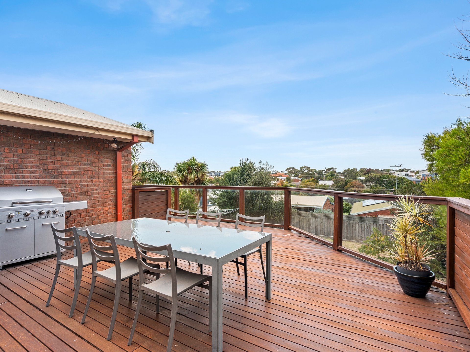 Property Gallery Thumbnail 14