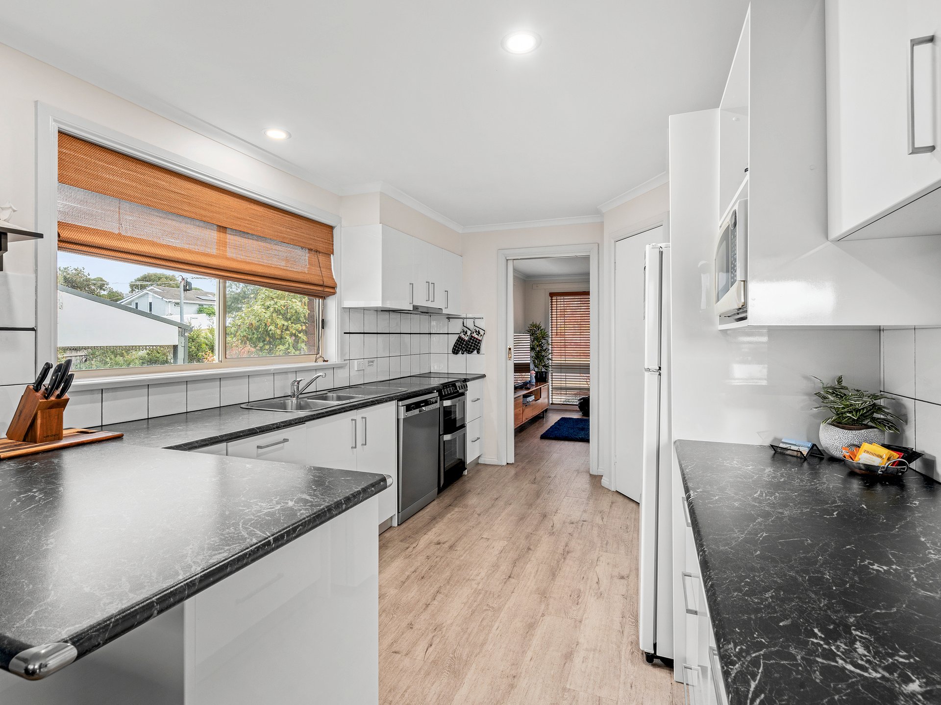 Property Gallery Thumbnail 5