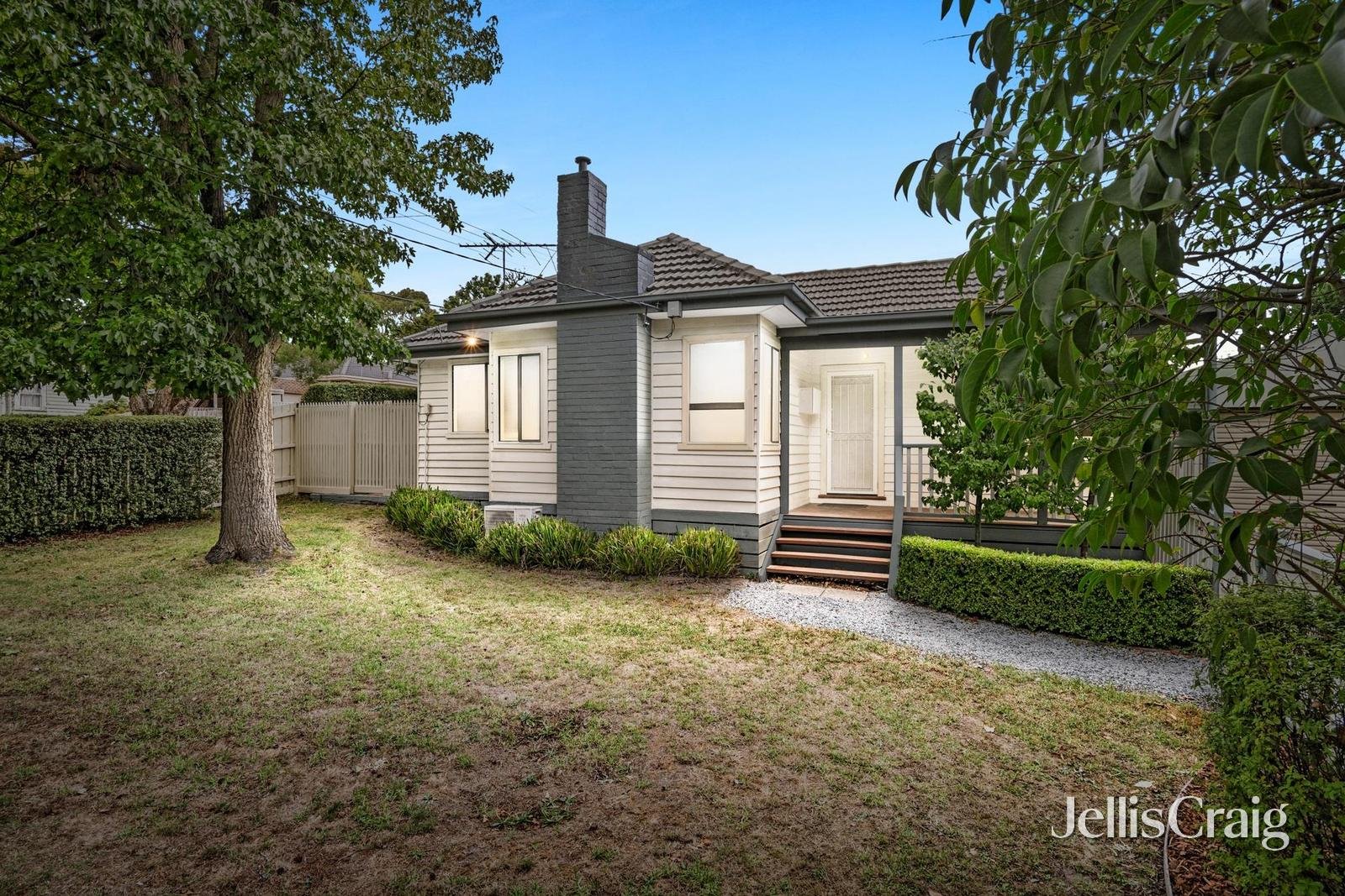 20 Belmont Road West, Croydon&nbsp;South image 1