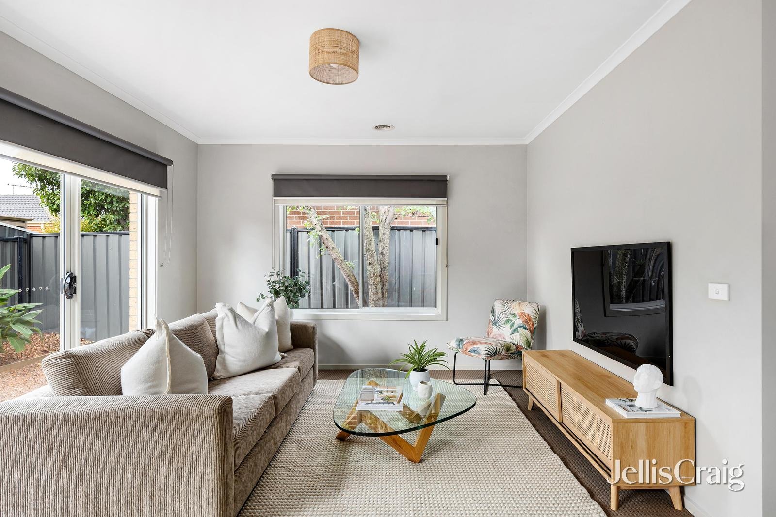 20 Blaimore Way, Mernda image 2
