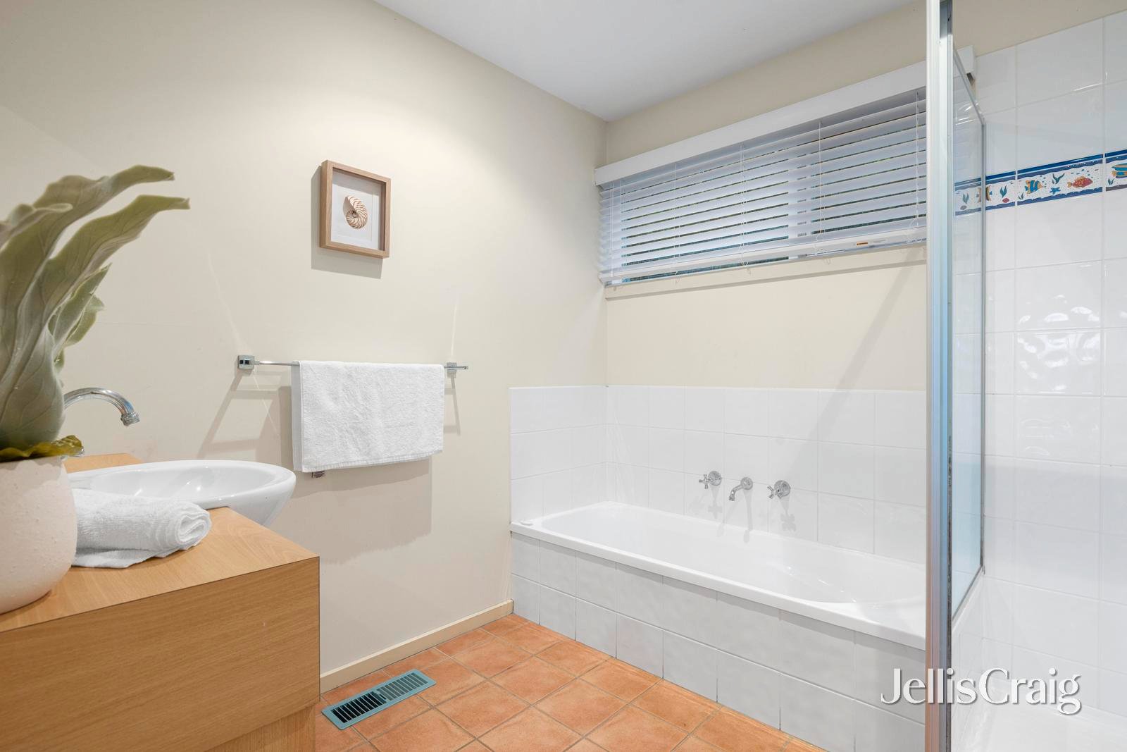 20 Brewster Road, Rye image 12